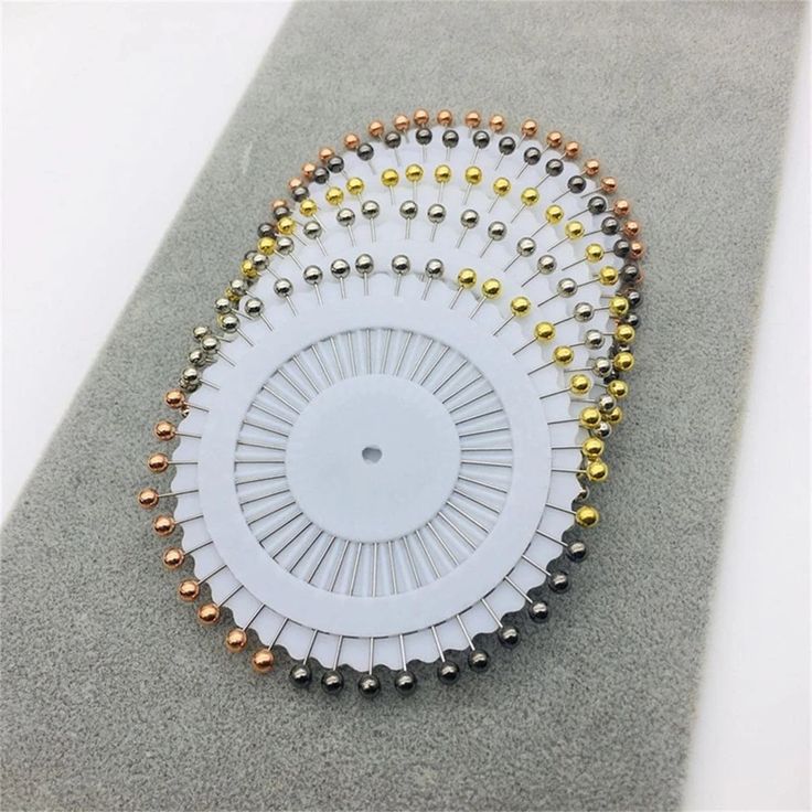 Acrylic pin wheel